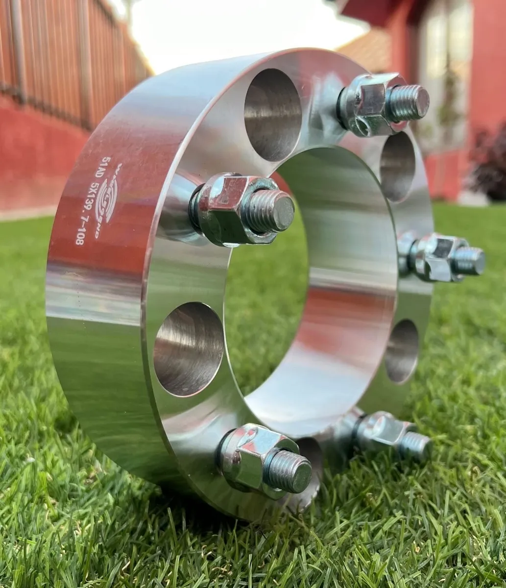 Espaciadores 5X139,7 2" - Valencia Shop | Espaciadores de Llantas - Repuestos a pedido | Coquimbo - La Serena | Envíos a Todo Chile