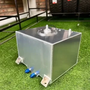 Estanque Bencina 40L - Vista 2 - Valencia Shop | Performance Tuning - Repuestos a pedido | Coquimbo - La Serena | Envíos a Todo Chile