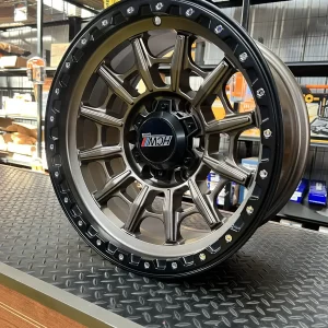 Llantas de Aleacion 16X8 6X139,7 Offset -12 V2 Set x4 - Vista 2 - Valencia Shop | Llantas - Repuestos a pedido | Coquimbo - La Serena | Envíos a Todo Chile