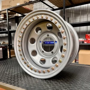 Llantas Beadlock 15X8 5X139,7 Offset -25 Set x4 - Vista 2 - Valencia Shop | Llantas - Repuestos a pedido | Coquimbo - La Serena | Envíos a Todo Chile