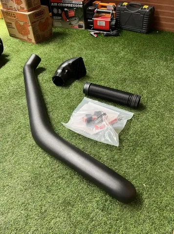 Snorkel Nissan NP300 2015+ - Vista 2 - Valencia Shop | Snorkel - Repuestos a pedido | Coquimbo - La Serena | Envíos a Todo Chile