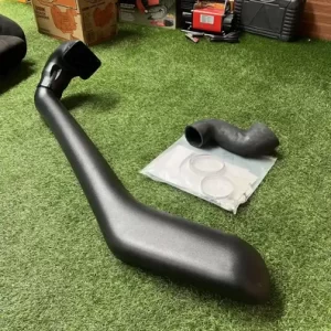 Snorkel Ford Ranger PX 2.2/3.2L 2012-13+ - Vista 2 - Valencia Shop | Snorkel - Repuestos a pedido | Coquimbo - La Serena | Envíos a Todo Chile